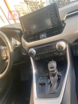 تۆیۆتا ڕاڤ 4